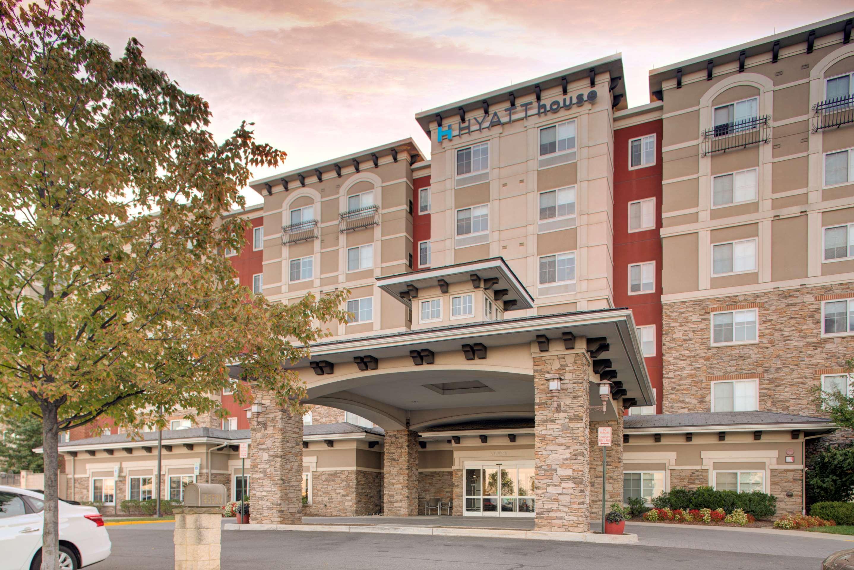 Hotel Hyatt House Sterling/Dulles Airport North Exterior foto